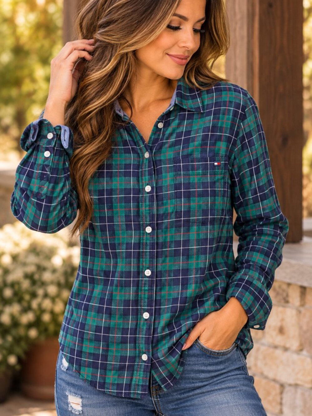 Tommy Hilfiger Women's Plaid Button Down Shirt Green Navy Roll Tab M 210